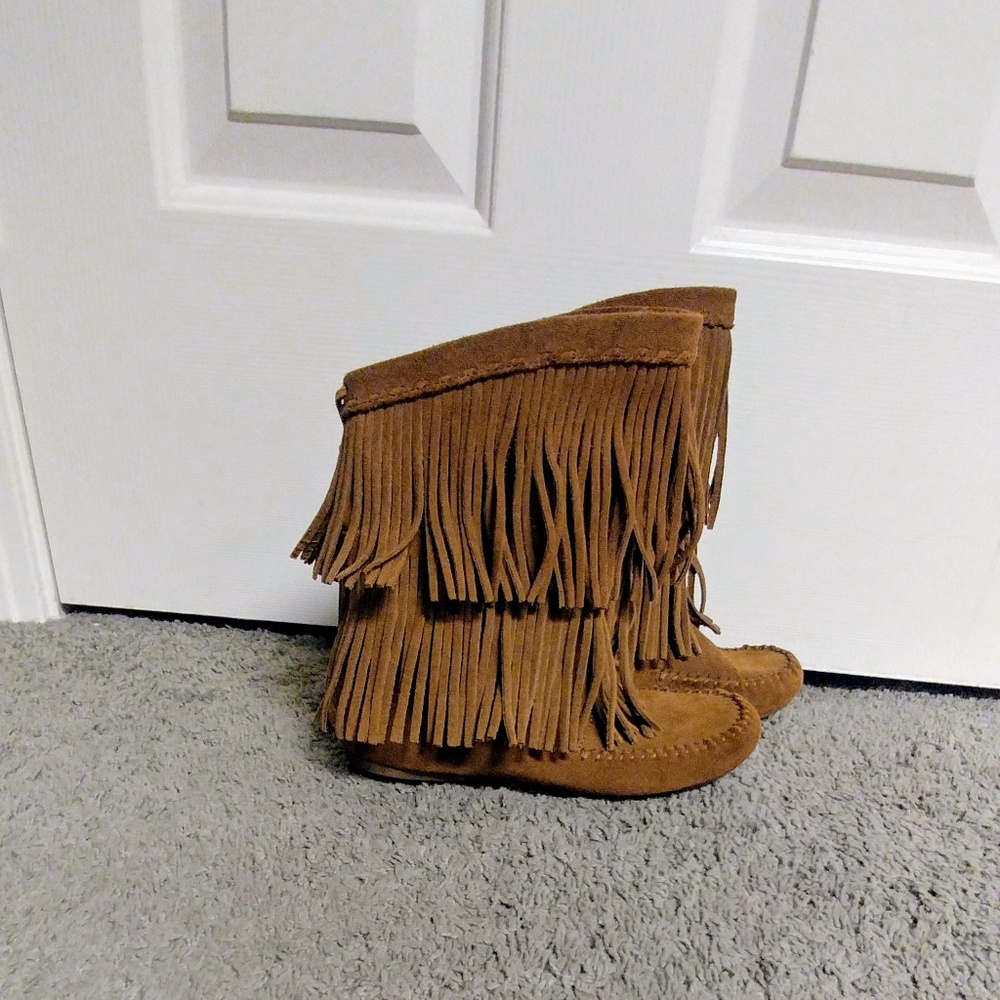 Minnetonka Double-Fringe Boots, 6